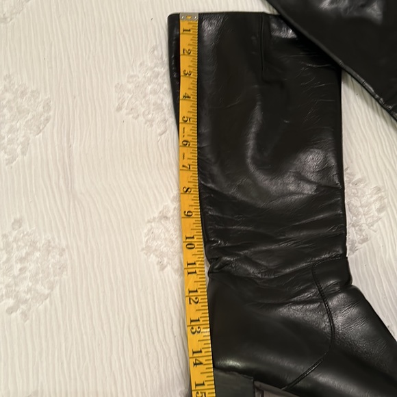 Black leather boots - Picture 9 of 9